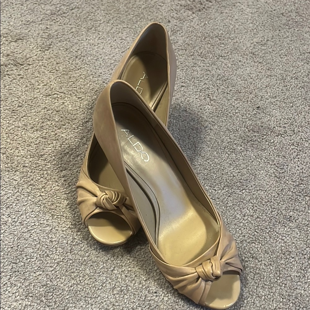 Bundle! Aldo Tan Classic Peep-Toe Heels